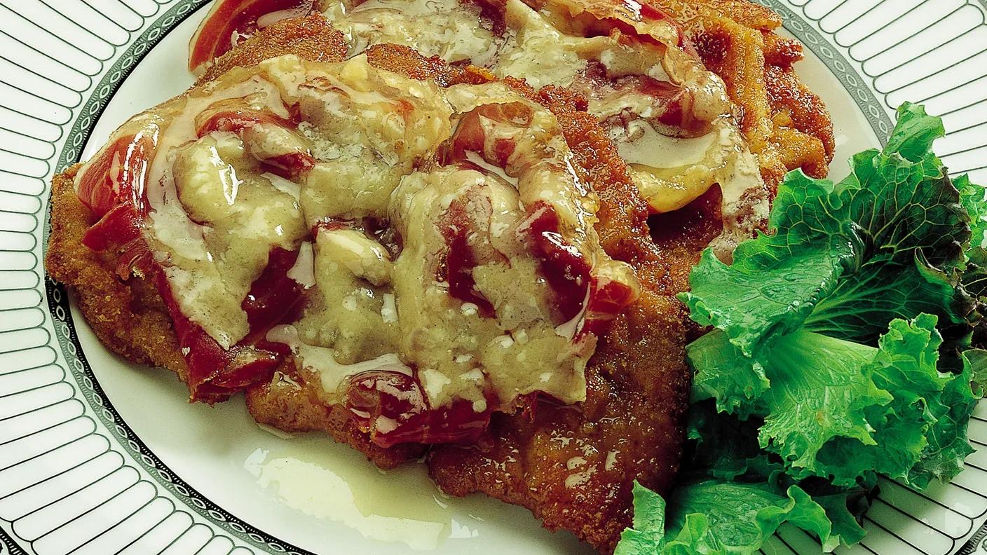 Cotoletta di Vitello alla Bolognese 