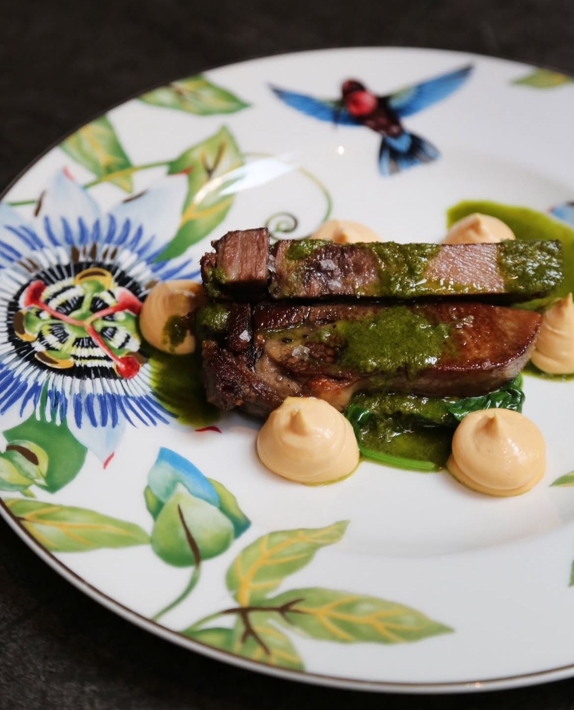 Lingua con maionese e salsa verde